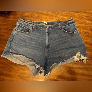 Abercrombie & Fitch denim Blue High-Rise Mom Shorts